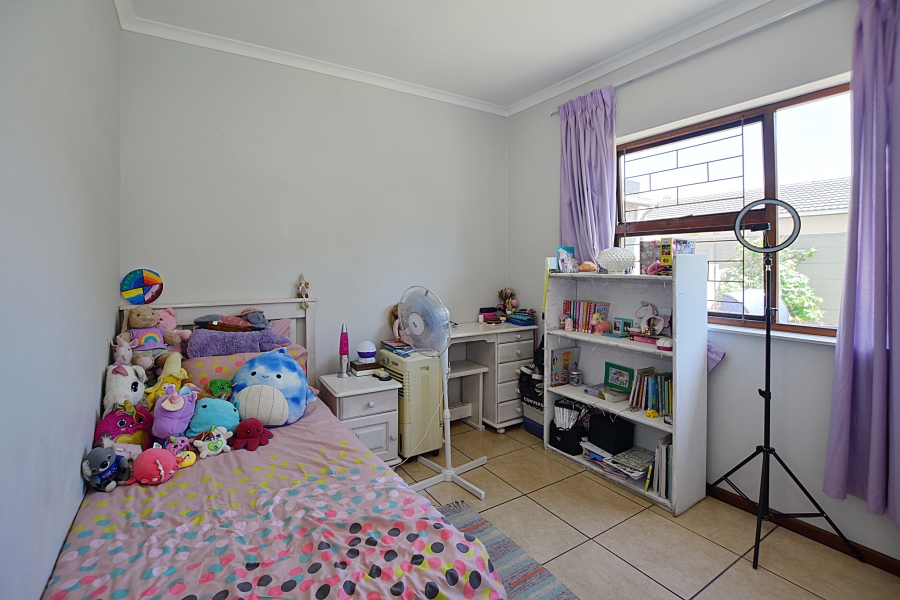 4 Bedroom Property for Sale in Winelands Western Cape